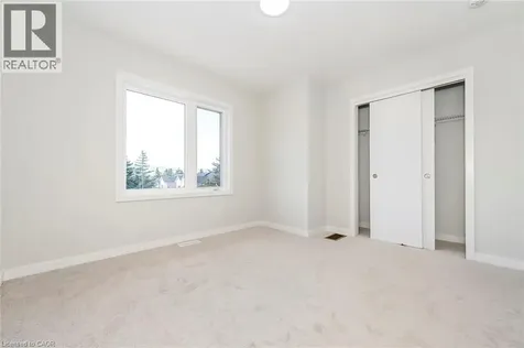 35 Dawson Drive Collingwood ON L9Y 5T1