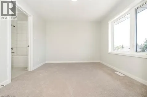 35 Dawson Drive Collingwood ON L9Y 5T1