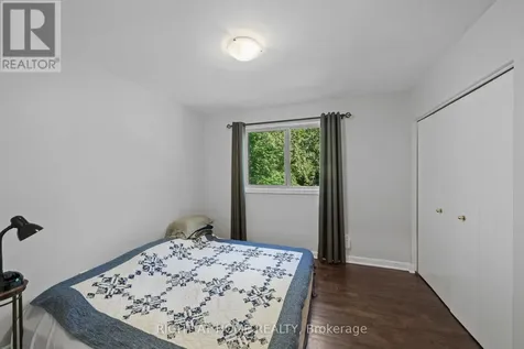 2709 Don Street Ottawa ON K2B 6Y4