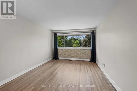 2709 Don Street Ottawa ON K2B 6Y4