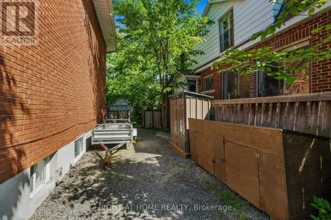 2709 Don Street Ottawa ON K2B 6Y4
