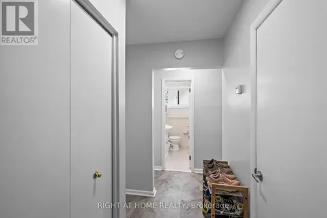 2709 Don Street Ottawa ON K2B 6Y4
