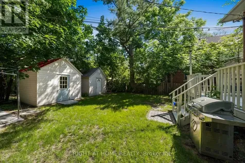 2709 Don Street Ottawa ON K2B 6Y4