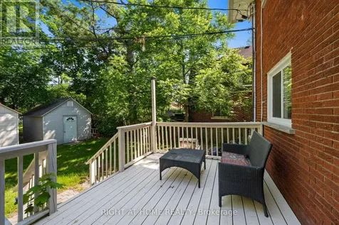 2709 Don Street Ottawa ON K2B 6Y4