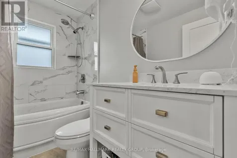 1252 Kingston Avenue Ottawa ON K1Z 8K6