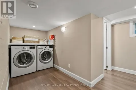 1252 Kingston Avenue Ottawa ON K1Z 8K6
