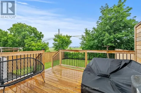 1252 Kingston Avenue Ottawa ON K1Z 8K6