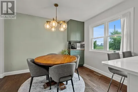 1252 Kingston Avenue Ottawa ON K1Z 8K6