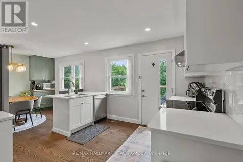 1252 Kingston Avenue Ottawa ON K1Z 8K6