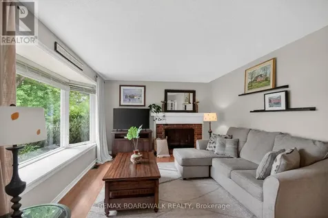6963 Marco Street Ottawa ON K4P 1C4