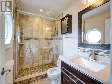 11 Birchcliffe Drive Brampton (heart Lake East) ON L6Z 4T3