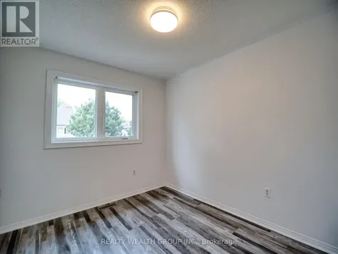 11 Birchcliffe Drive Brampton (heart Lake East) ON L6Z 4T3
