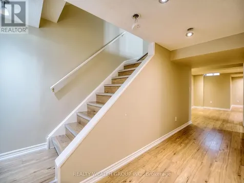 11 Birchcliffe Drive Brampton (heart Lake East) ON L6Z 4T3