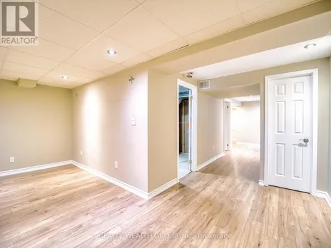 11 Birchcliffe Drive Brampton (heart Lake East) ON L6Z 4T3