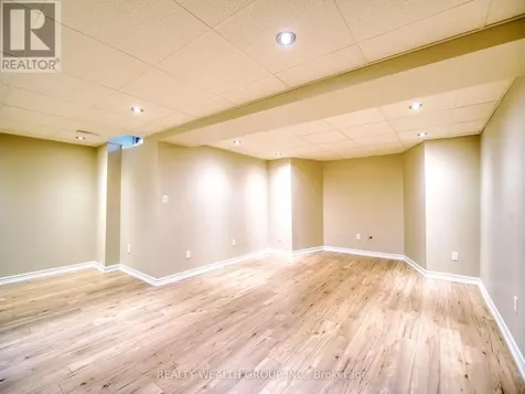 11 Birchcliffe Drive Brampton (heart Lake East) ON L6Z 4T3