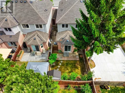 11 Birchcliffe Drive Brampton (heart Lake East) ON L6Z 4T3