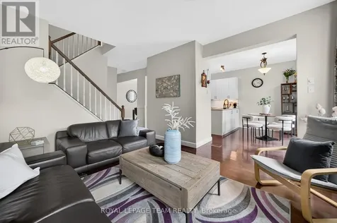 29 Mattawa Crescent Ottawa ON K2M 2E8