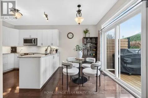 29 Mattawa Crescent Ottawa ON K2M 2E8