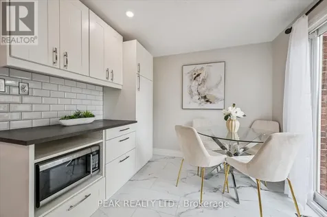 694 Highpoint Avenue Waterloo ON N2V 1G9