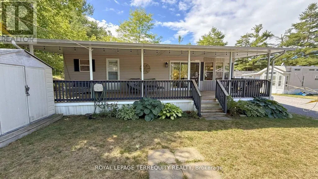 328 Rockview Selwyn ON K0L 2H0