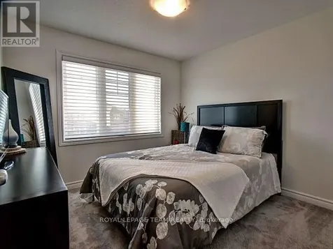 195 Kimpton Drive Ottawa ON K2S 2H9