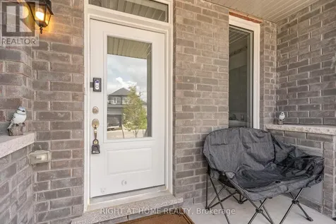 27 Lisa Street Wasaga Beach ON L9Z 0K9