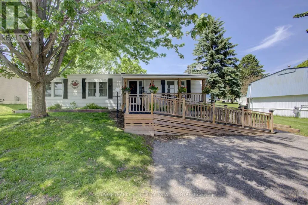 36 Linden Lane Innisfil ON L9S 1N8