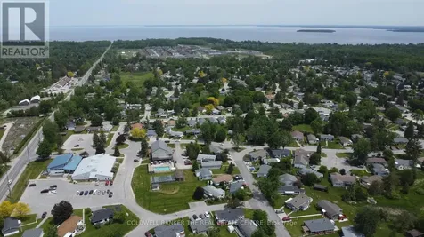 36 Linden Lane Innisfil ON L9S 1N8