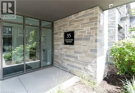 35 Southshore Crescent Stoney Creek ON L8E 0J2