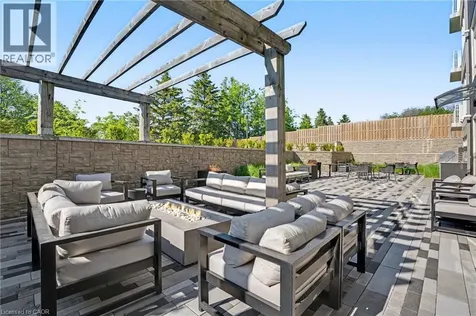 16 Markle Crescent Ancaster ON L9G 0H4