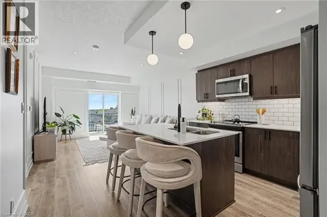 16 Markle Crescent Ancaster ON L9G 0H4