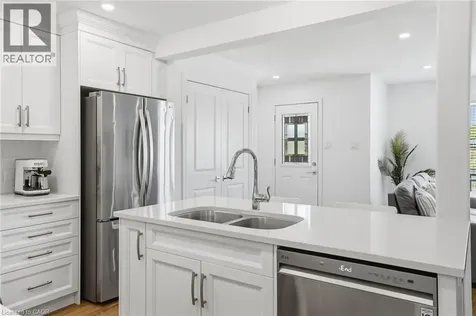 29 Schuyler Street Paris ON N3L 0J2