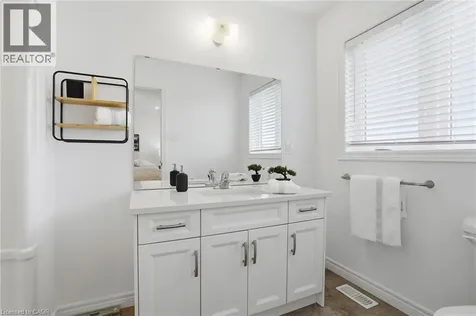 29 Schuyler Street Paris ON N3L 0J2