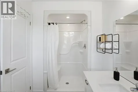 29 Schuyler Street Paris ON N3L 0J2