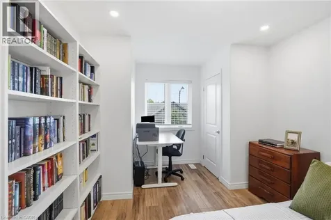 29 Schuyler Street Paris ON N3L 0J2