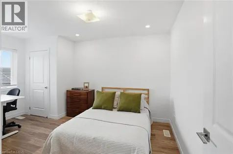 29 Schuyler Street Paris ON N3L 0J2