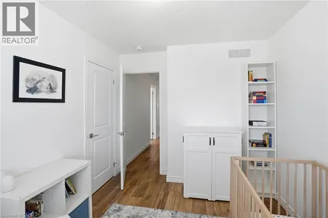 29 Schuyler Street Paris ON N3L 0J2