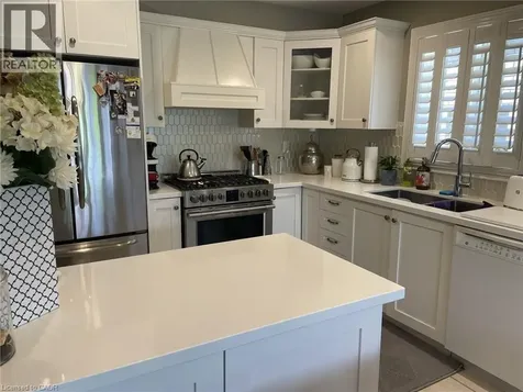 91 Joshua Avenue Ancaster ON L9K 1P8