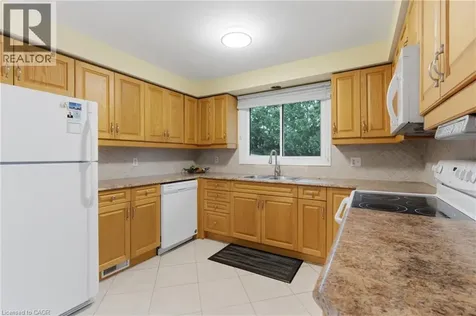 61 San Pedro Drive Hamilton ON L9C 2C4
