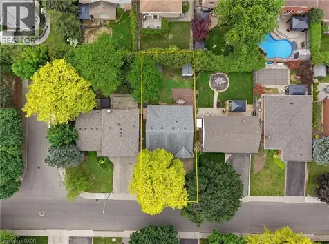 61 San Pedro Drive Hamilton ON L9C 2C4