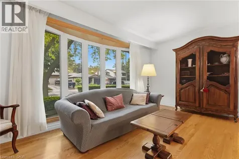 61 San Pedro Drive Hamilton ON L9C 2C4
