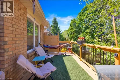 64 Woodview Crescent Kitchener ON N2A 3E3