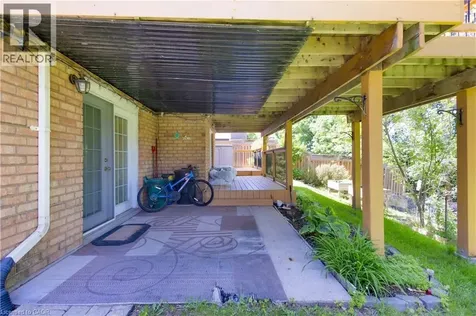 64 Woodview Crescent Kitchener ON N2A 3E3