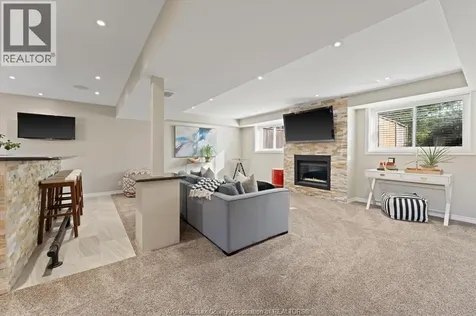 146 Atlantic Avenue Amherstburg ON N9V 3K7
