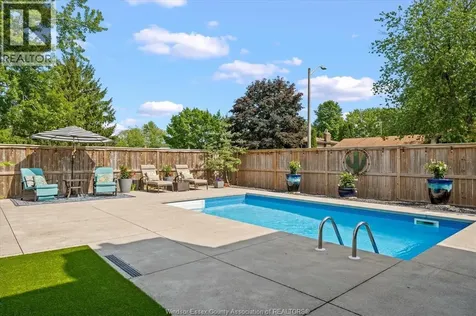 146 Atlantic Avenue Amherstburg ON N9V 3K7