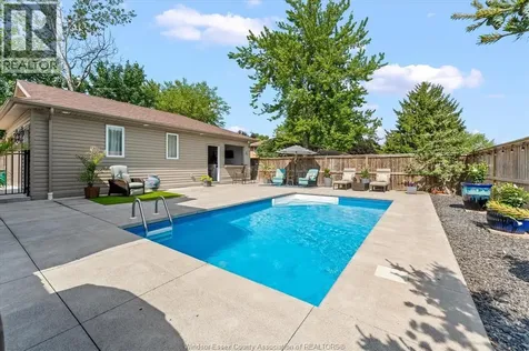 146 Atlantic Avenue Amherstburg ON N9V 3K7