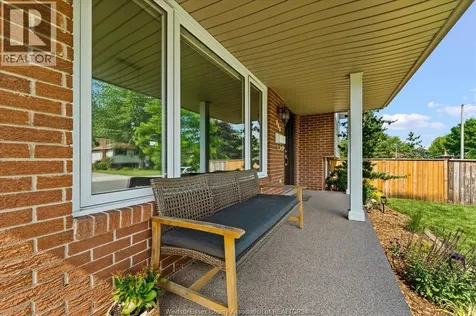 146 Atlantic Avenue Amherstburg ON N9V 3K7