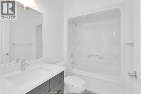 190 Mclellan Avenue Amherstburg ON N9V 4C9