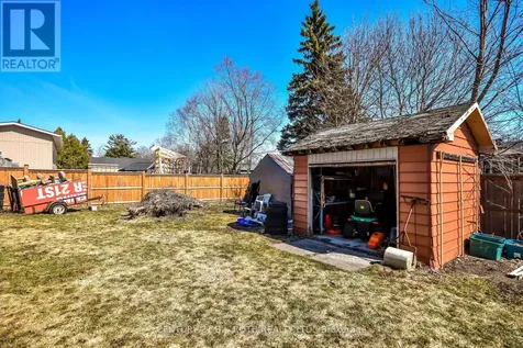 3039 Poplar Road Innisfil ON L9S 2J9