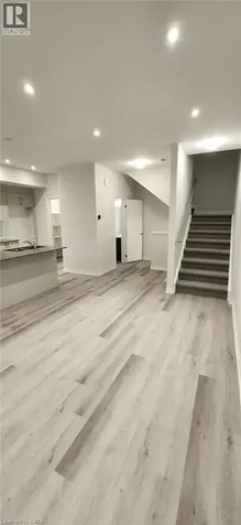 155 Equestrian Way Cambridge ON N3E 0E8